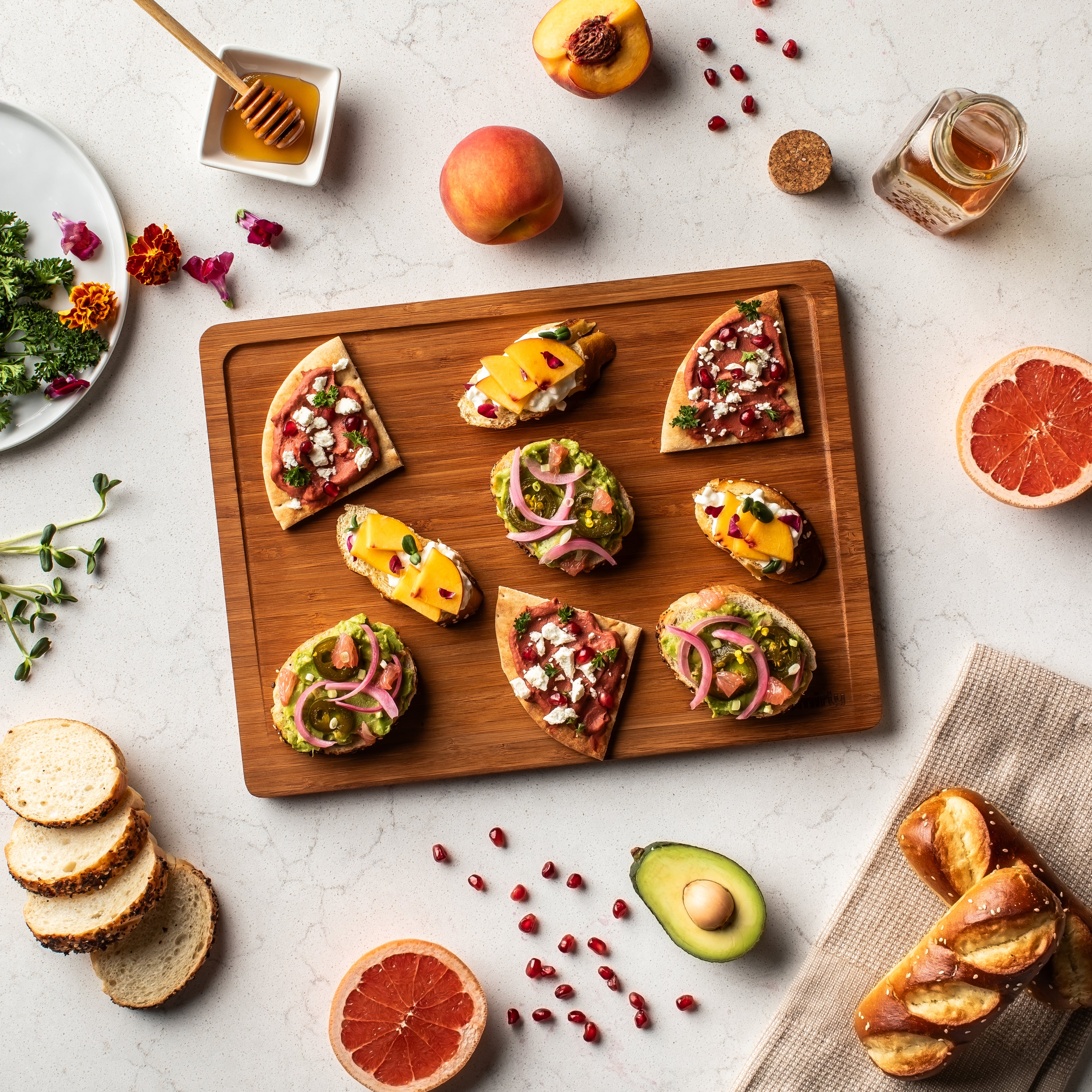 Brown Bamboo Cutting Board Set