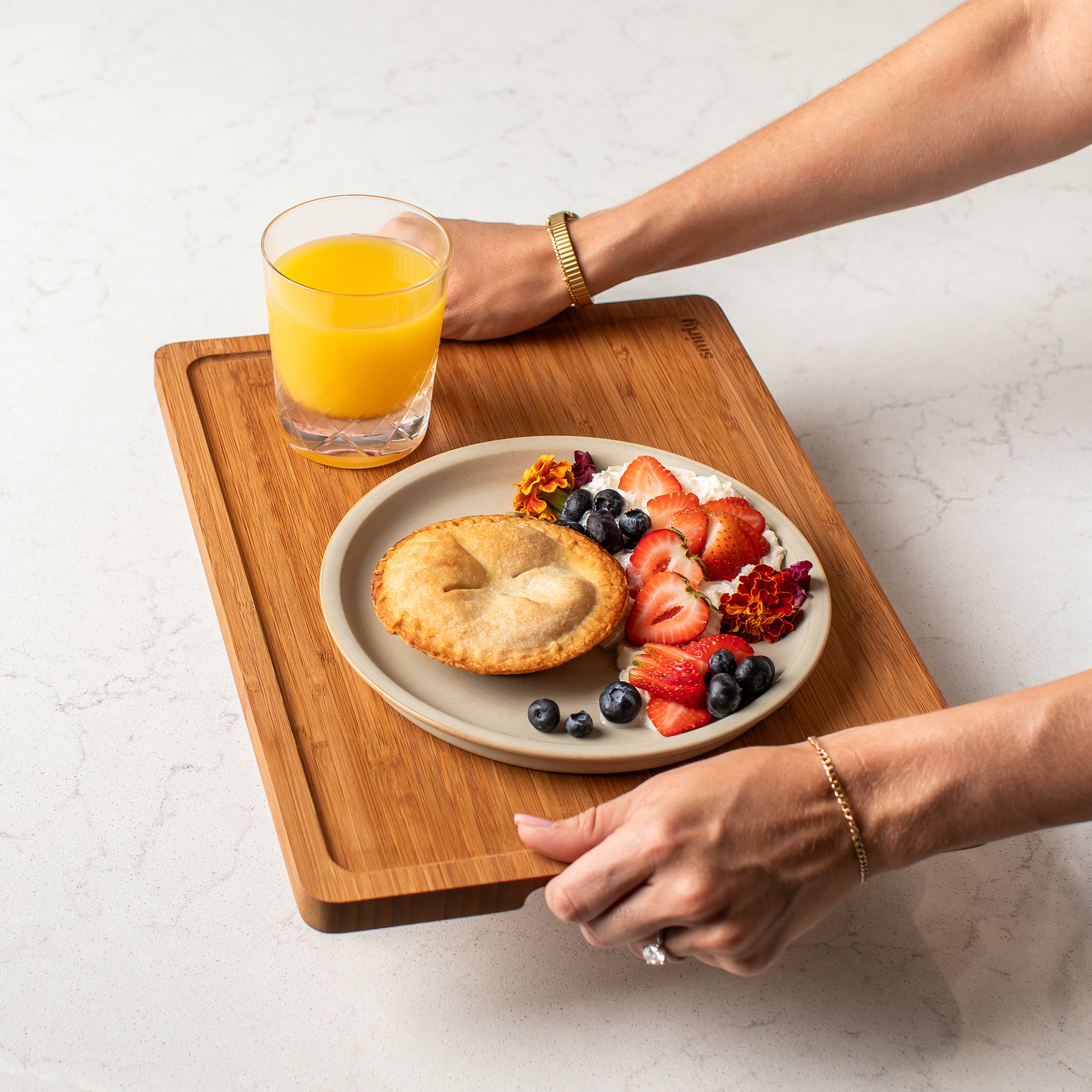 Brown Bamboo Cutting Board Set